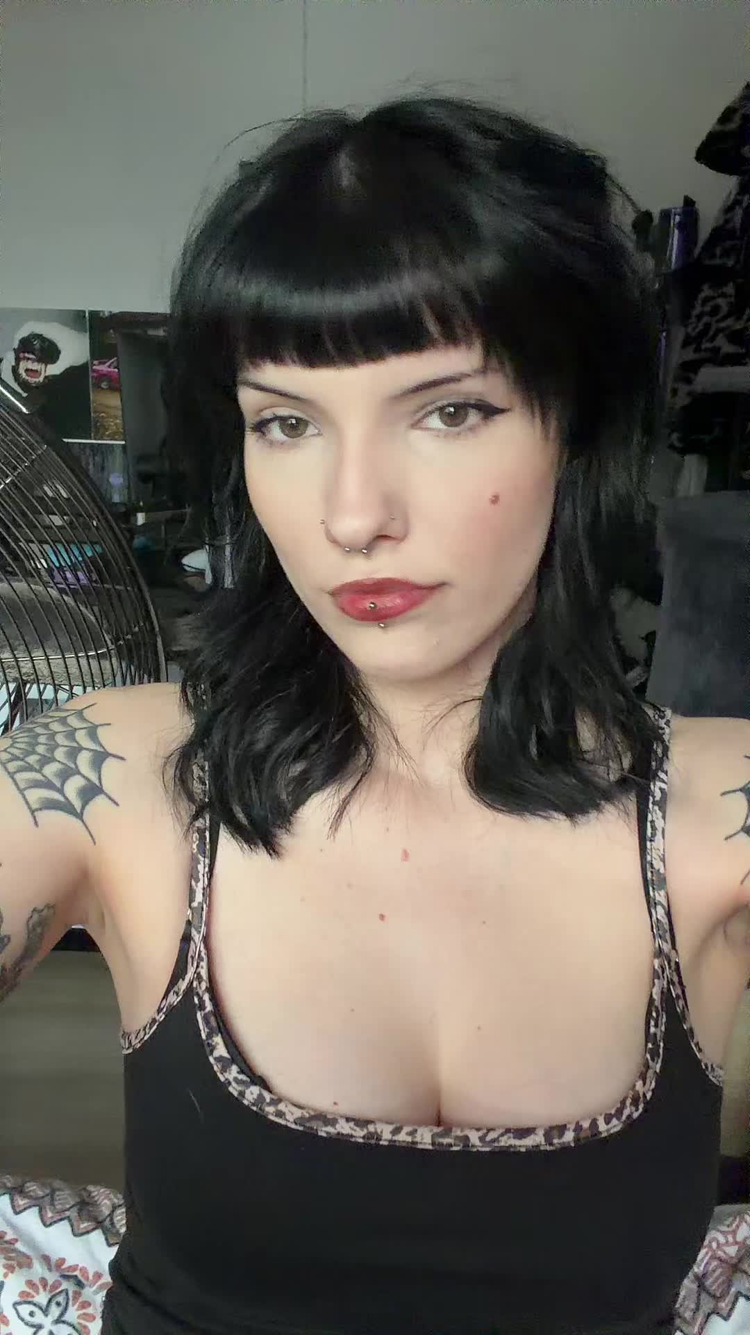 @chloe ⎕