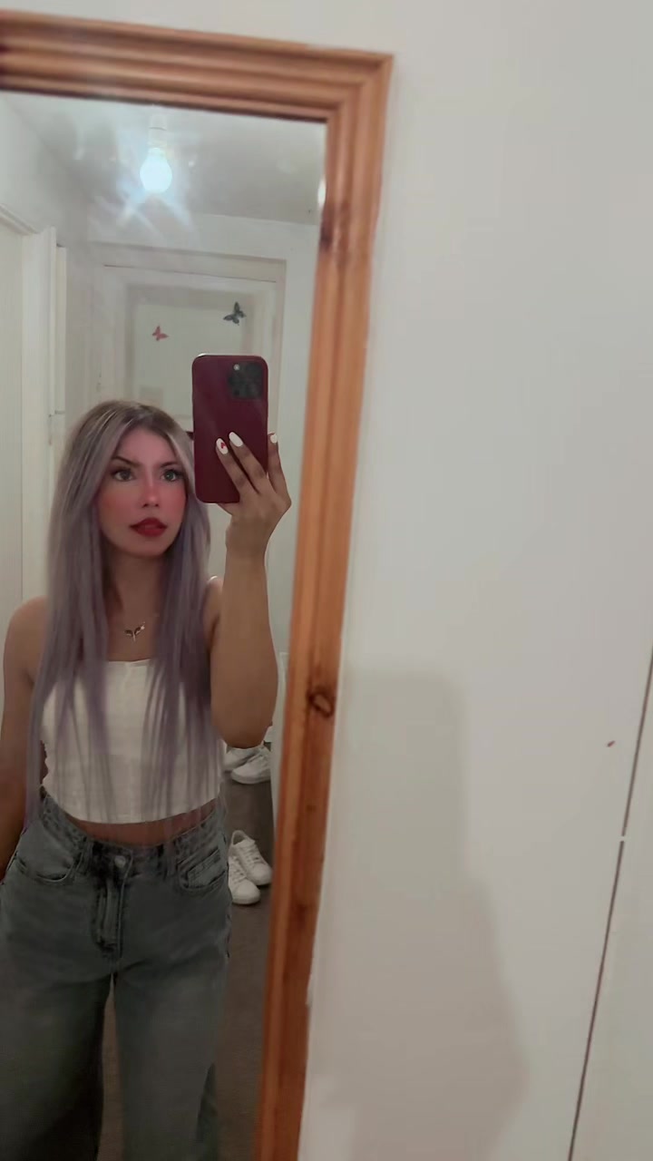 @Aylin🦋🇬🇧