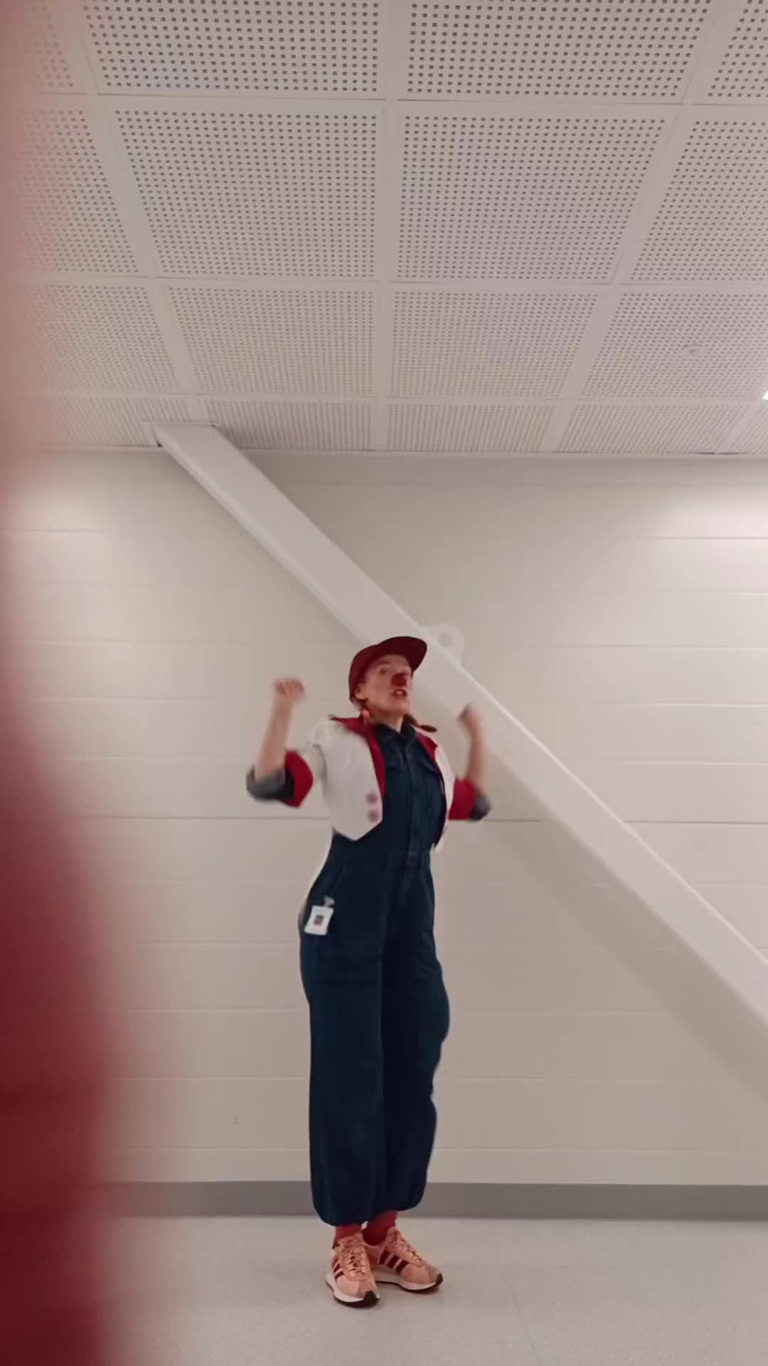 @Sairaalaklovnit