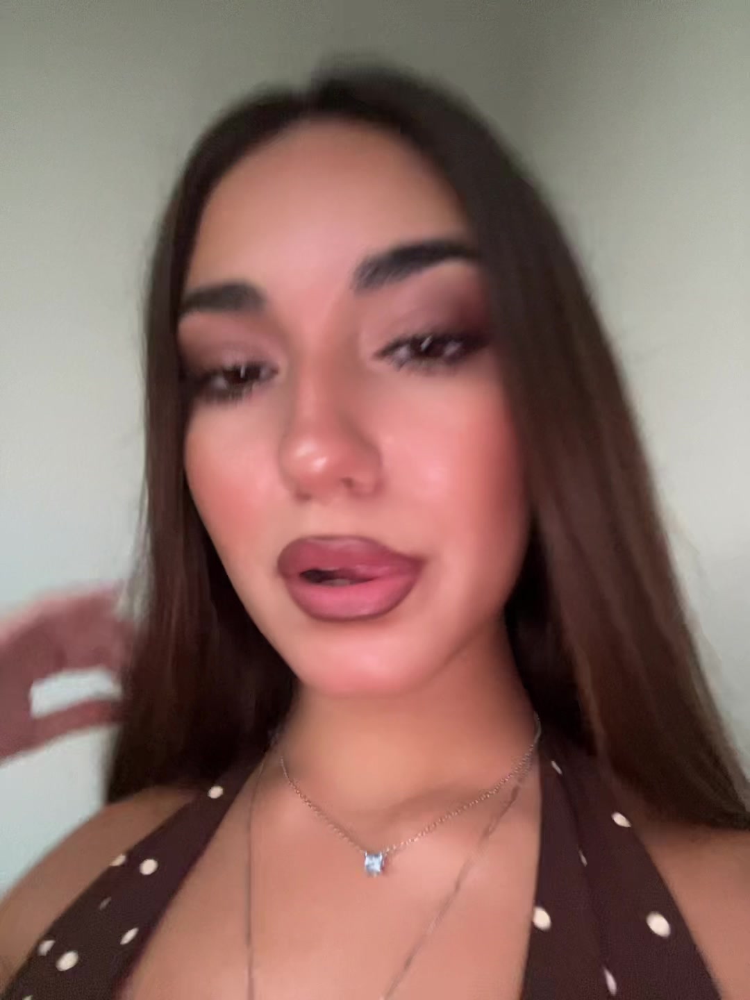 @Angiee