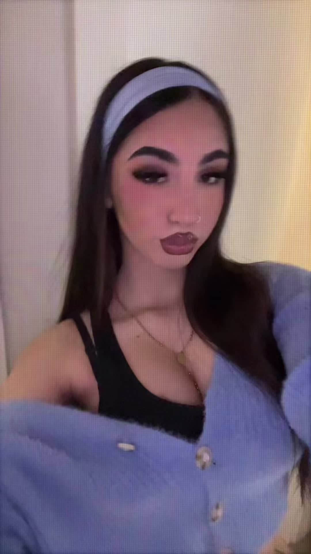 @𝑵𝟐𝟐