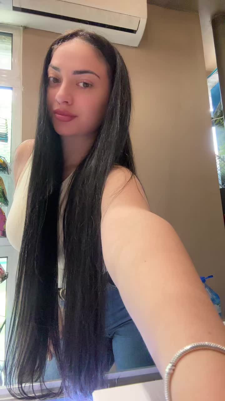 @Mikkaela Kamburova