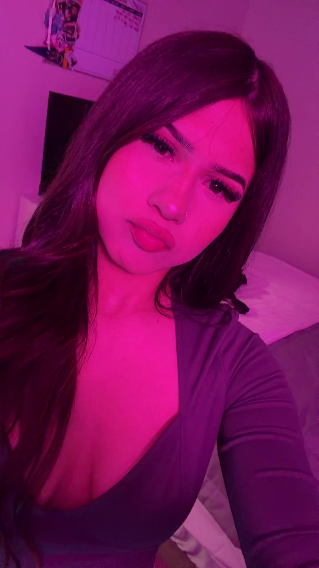 @mialnavarro
