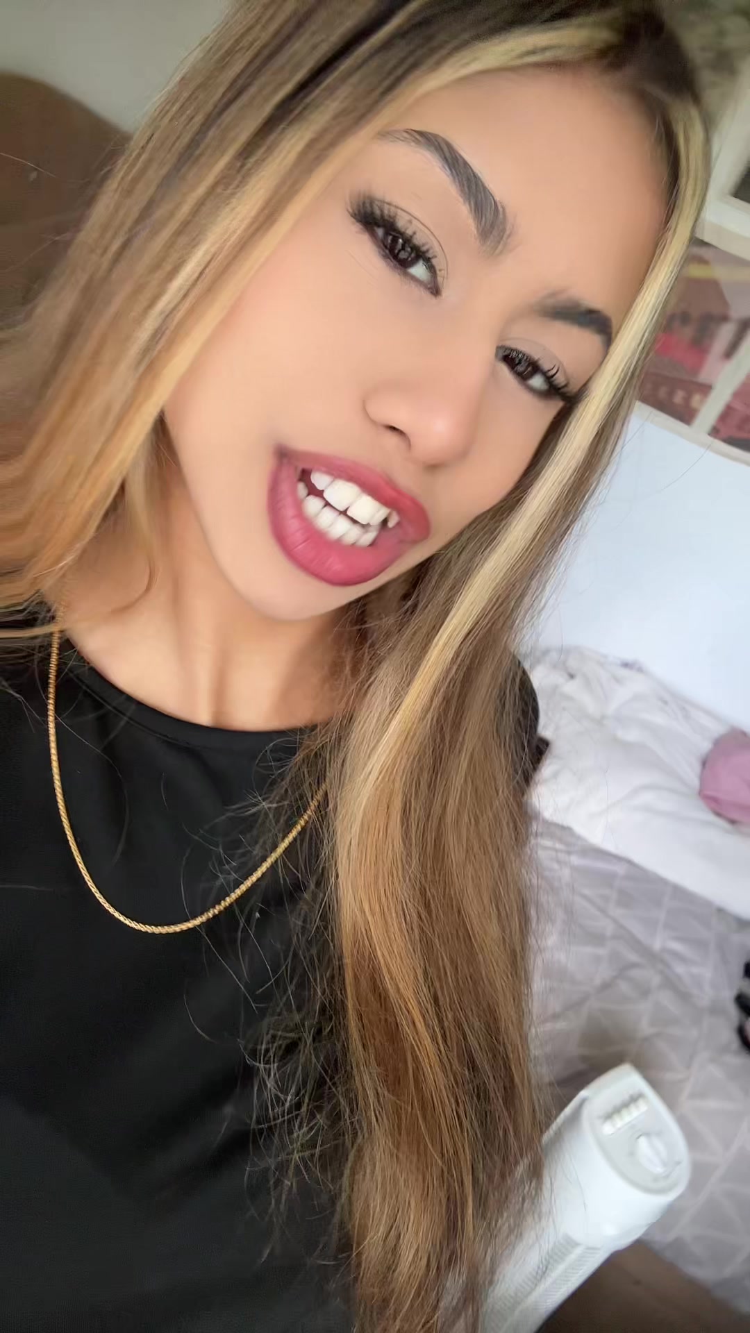 @aisha🤍🪞