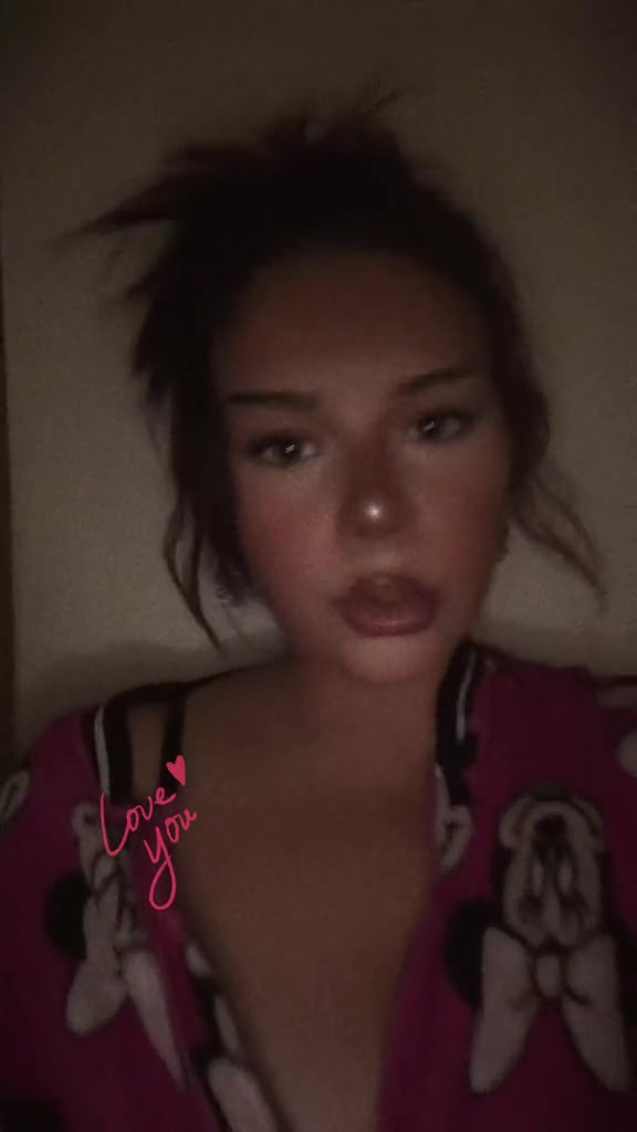 @𝐂𝐫𝐢𝐬𝐭𝐚𝐥𝐢𝐧𝐞♕