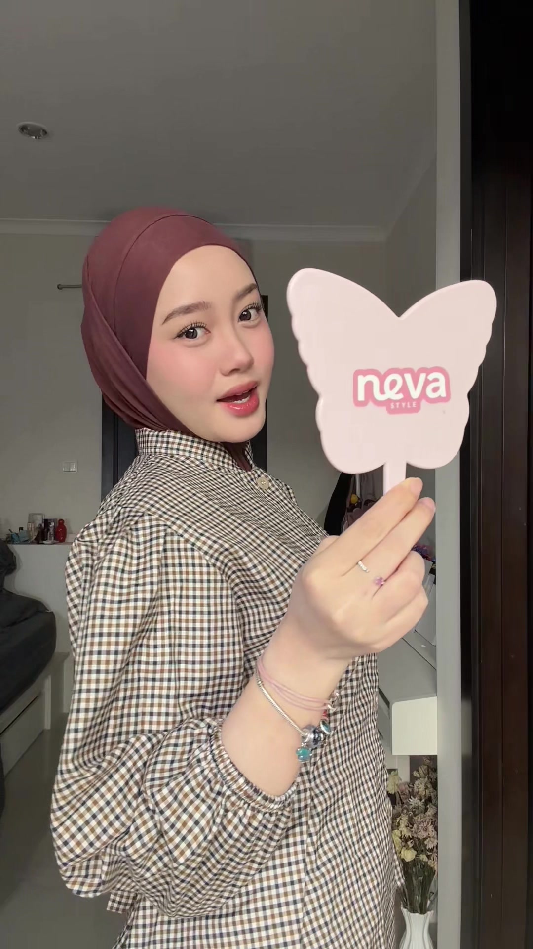 @Finazia