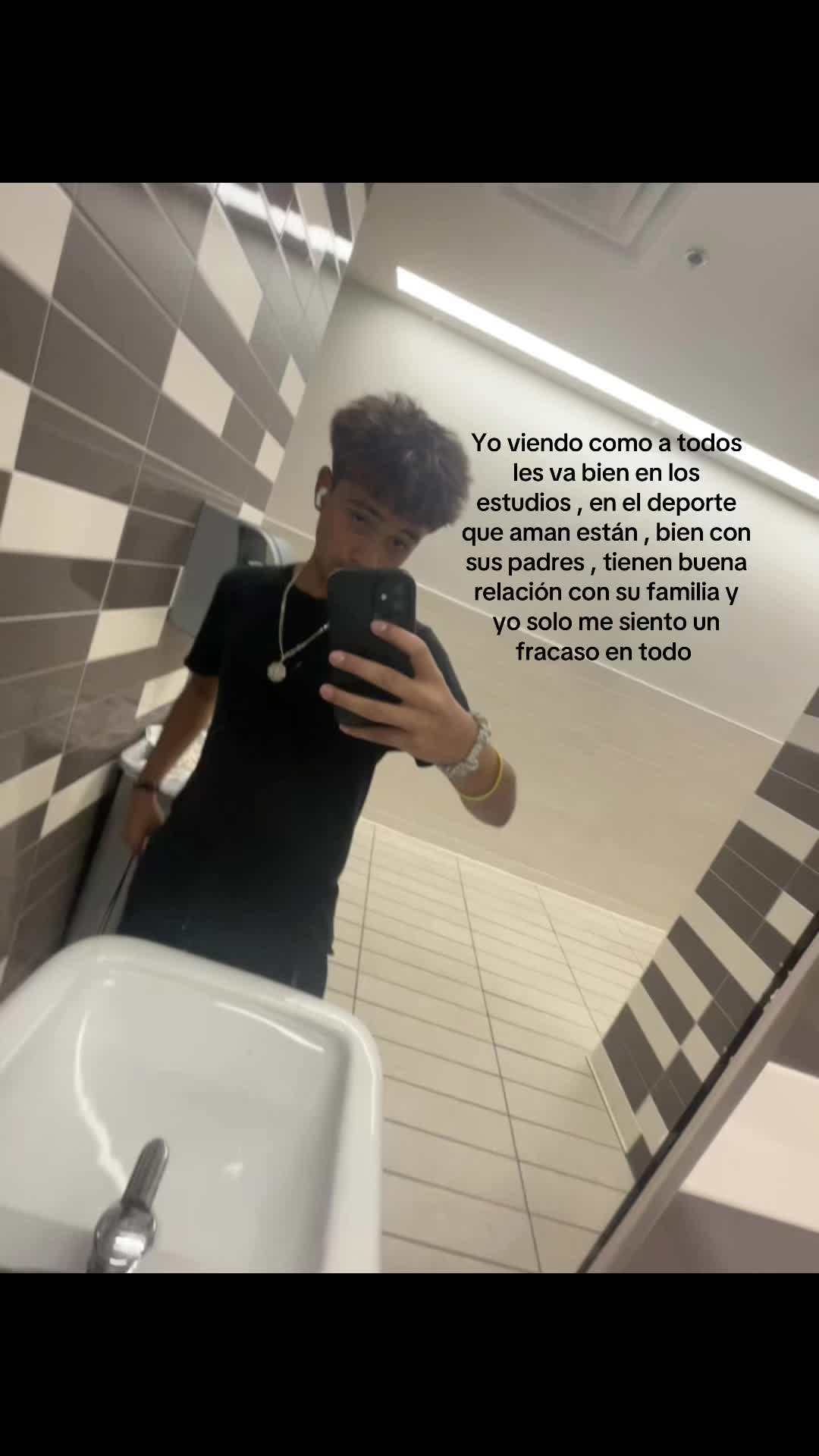 @IdkjustEthan