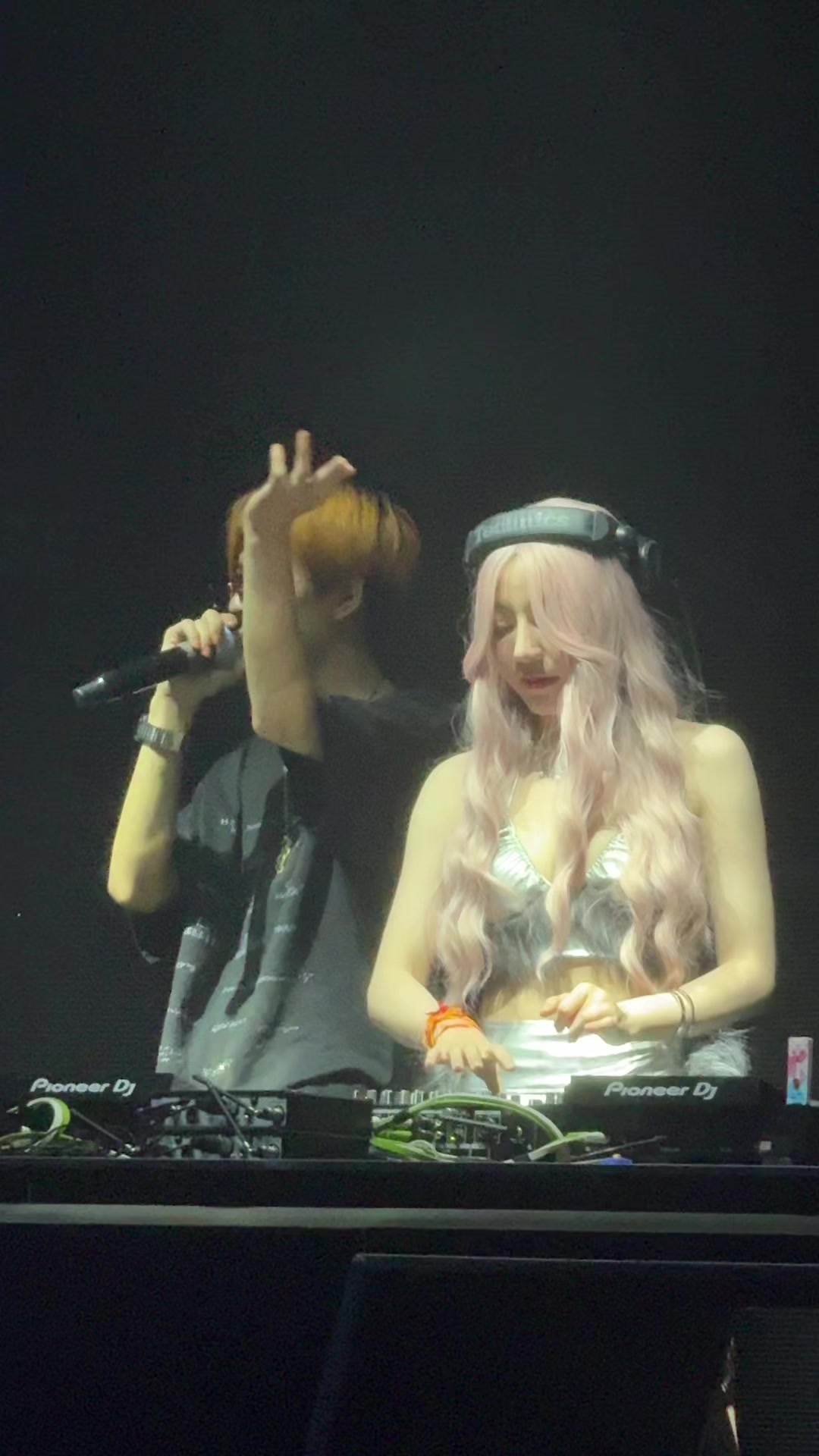@Godzillaclub-เวียงจันทน์