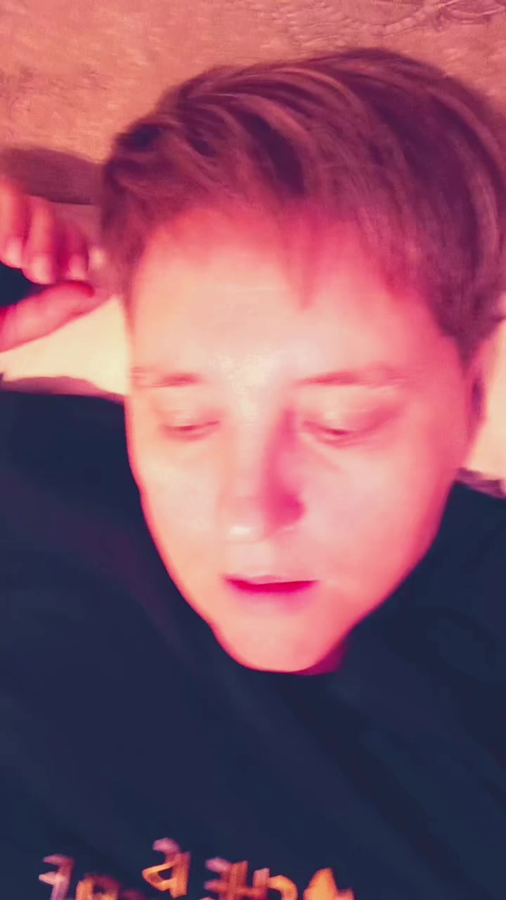 @Nadia858