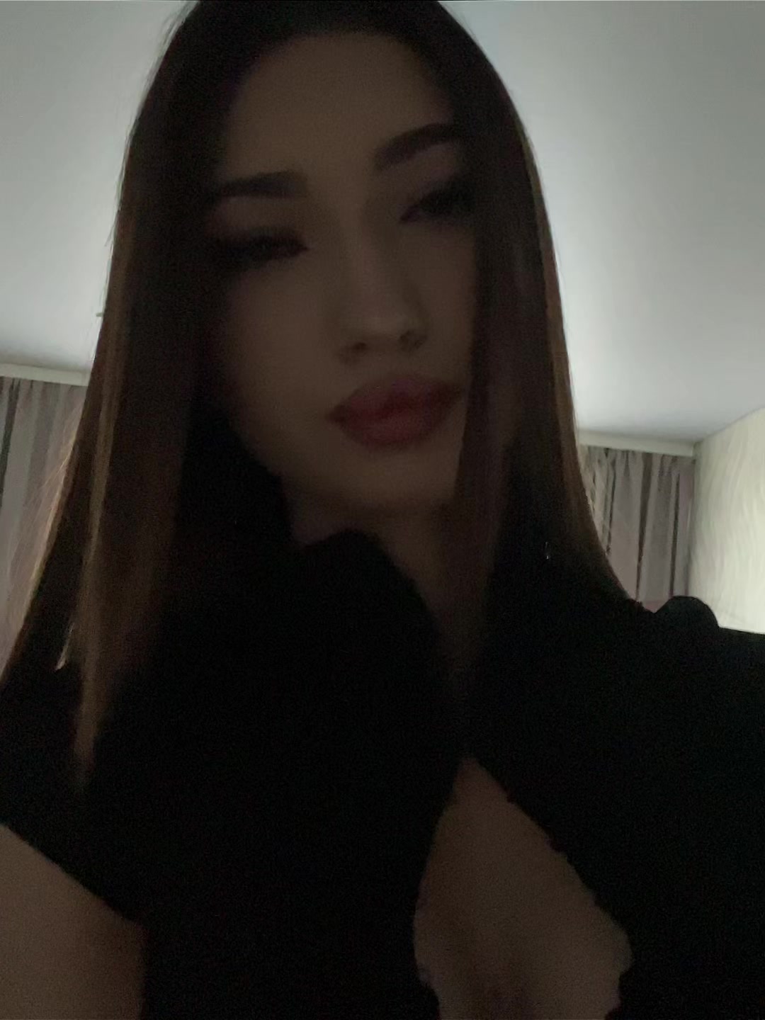 @𝕻𝖔𝖑𝖎𝖓𝖆
