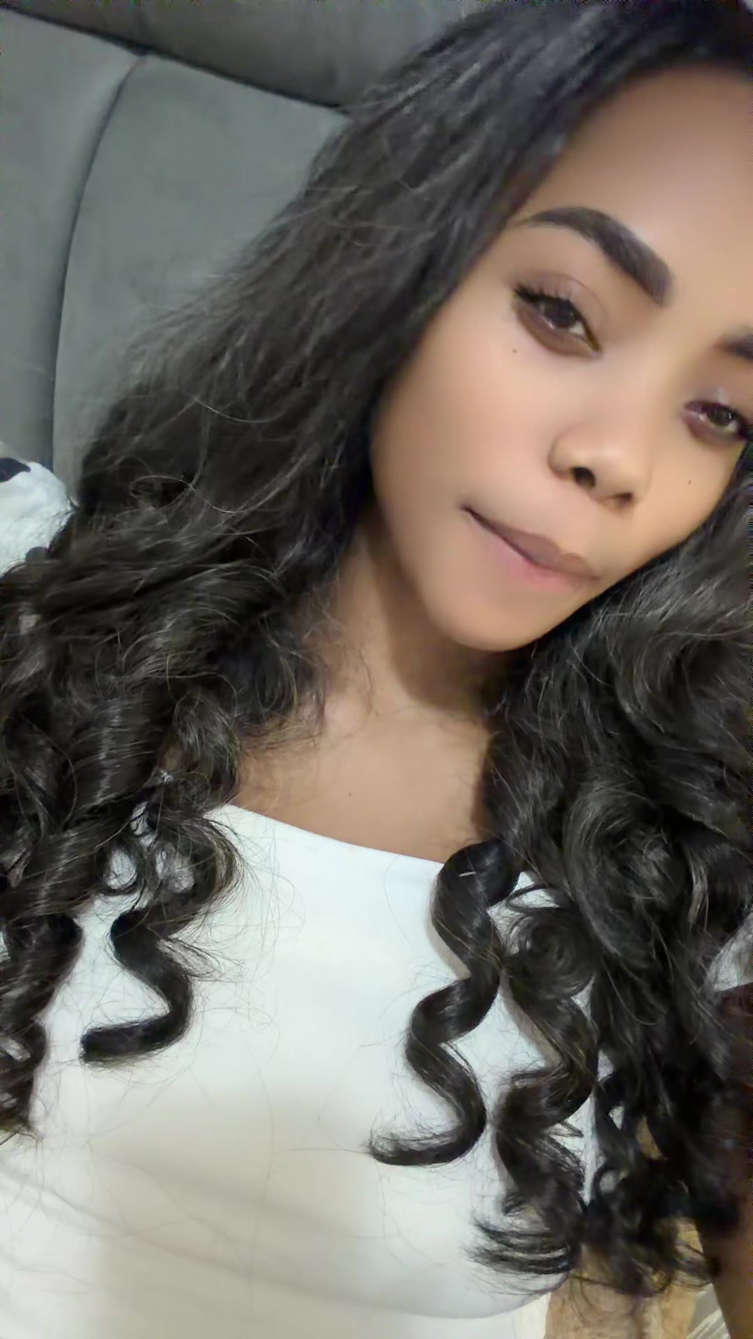 @Latifá