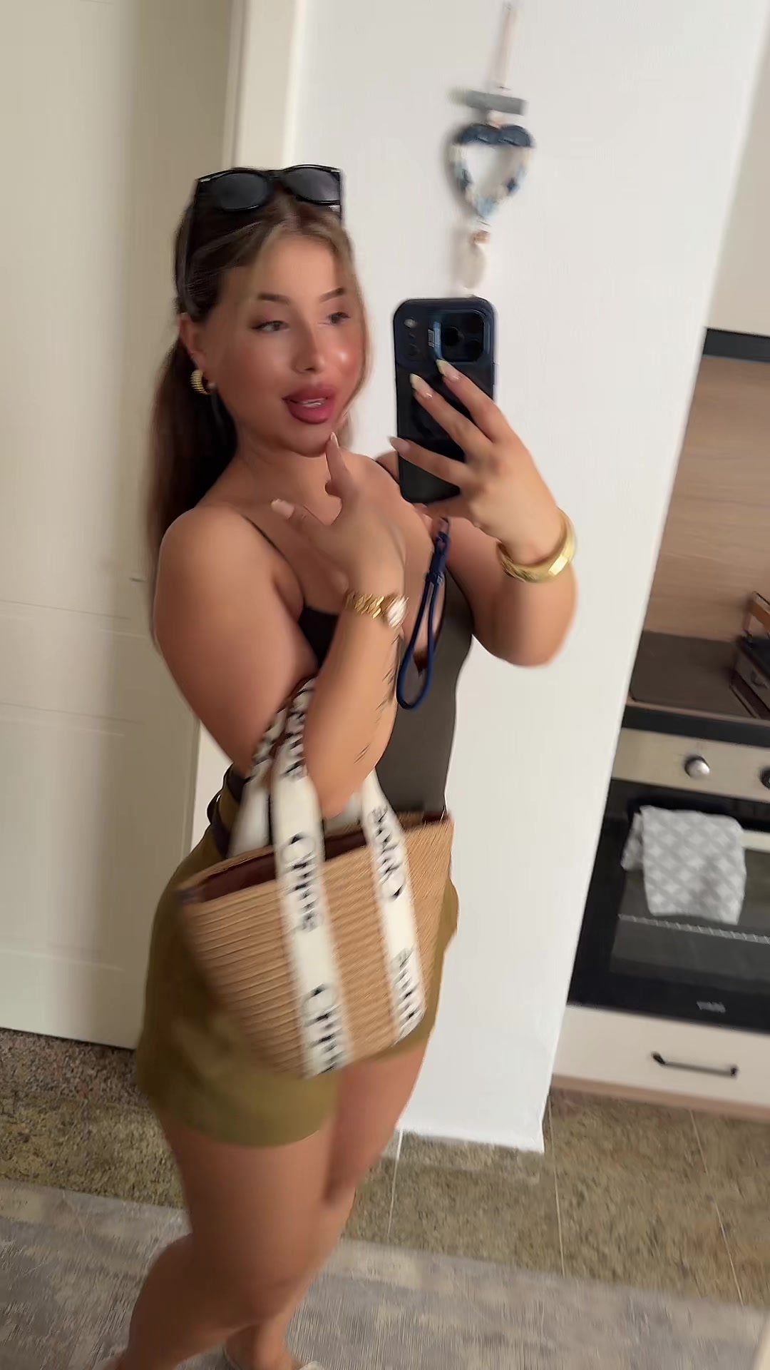 @besartaakrasniqi0