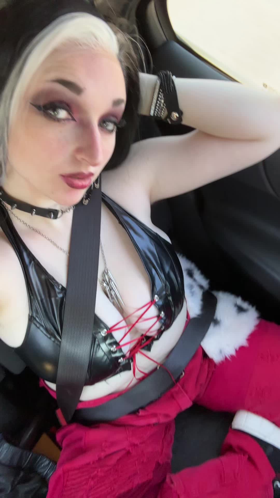 @✨K✨