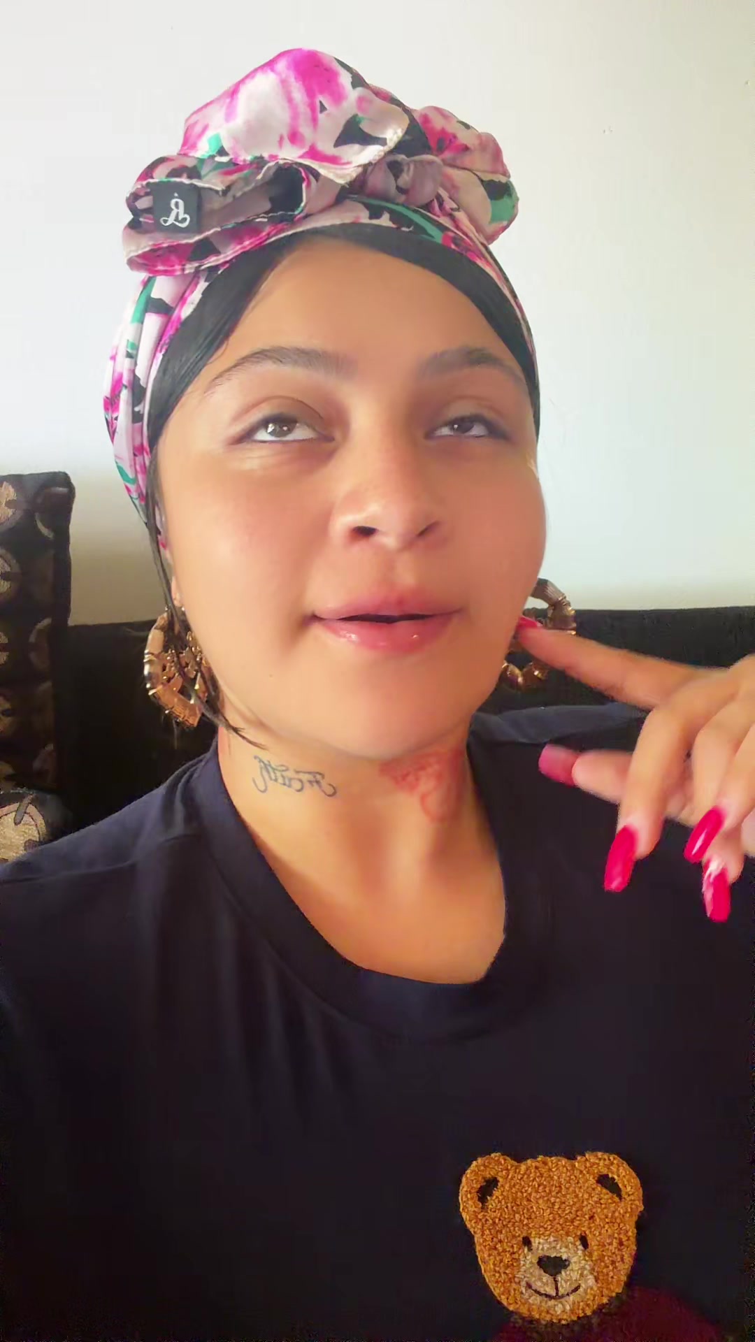 @lilsexcccthang