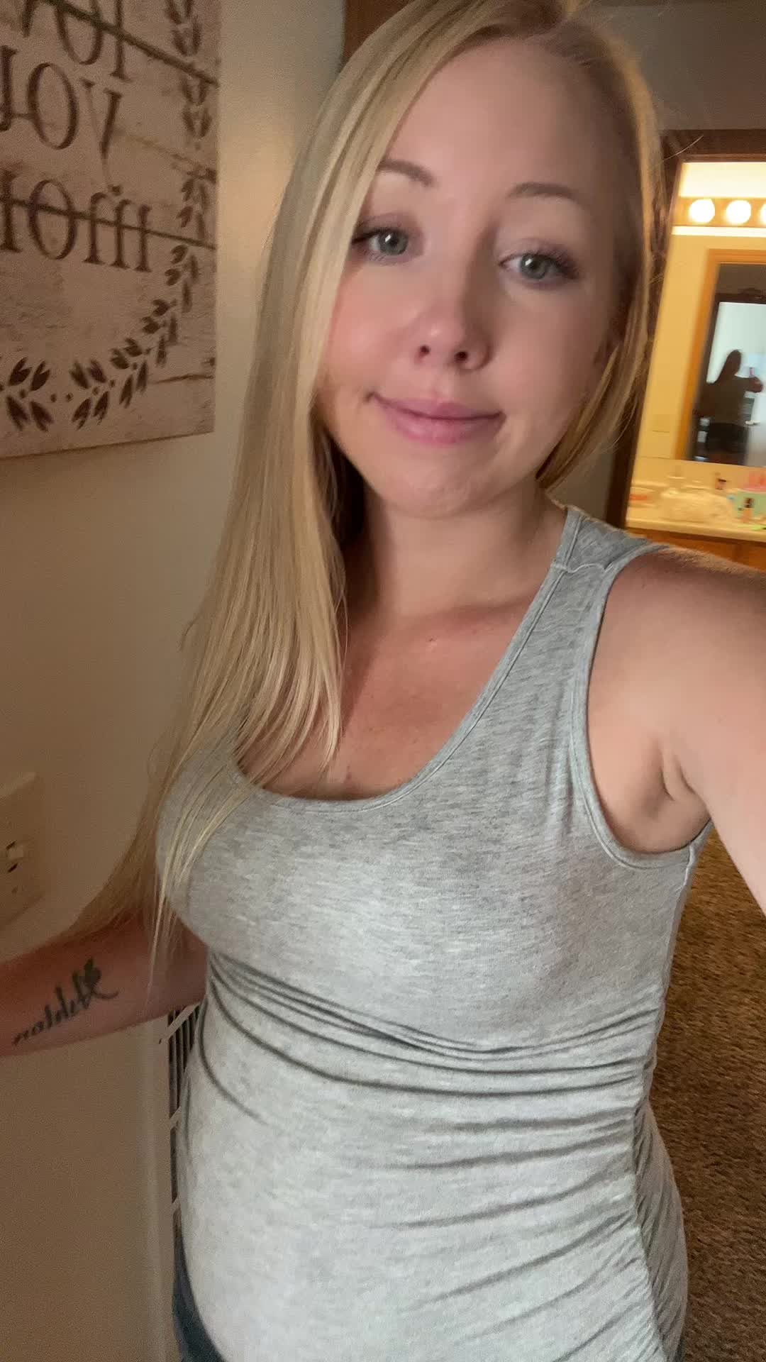 @Blondie_93
