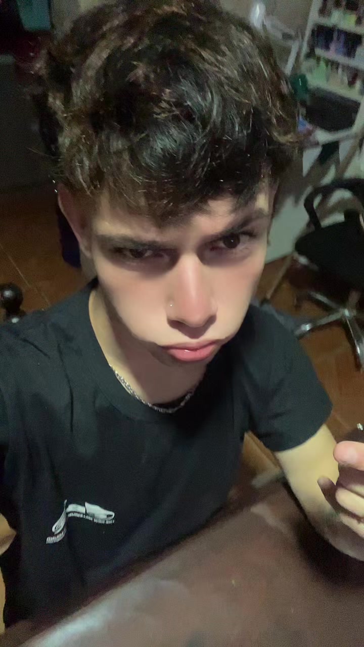 @𝑀𝑎𝑥i𝑖 coronel🦁