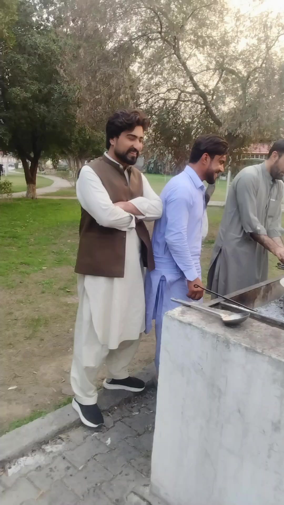 @Shahnawaz AFRIDI