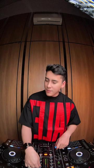 @GILDAN