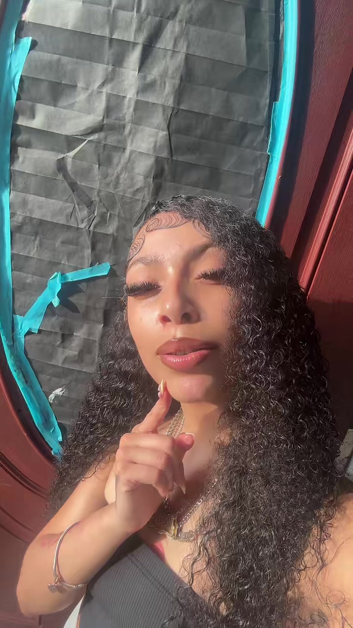 @Nani Marie 🐆
