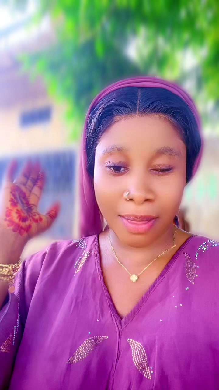 @Aicha la belle
