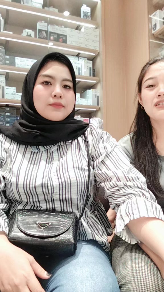 @Vikha230