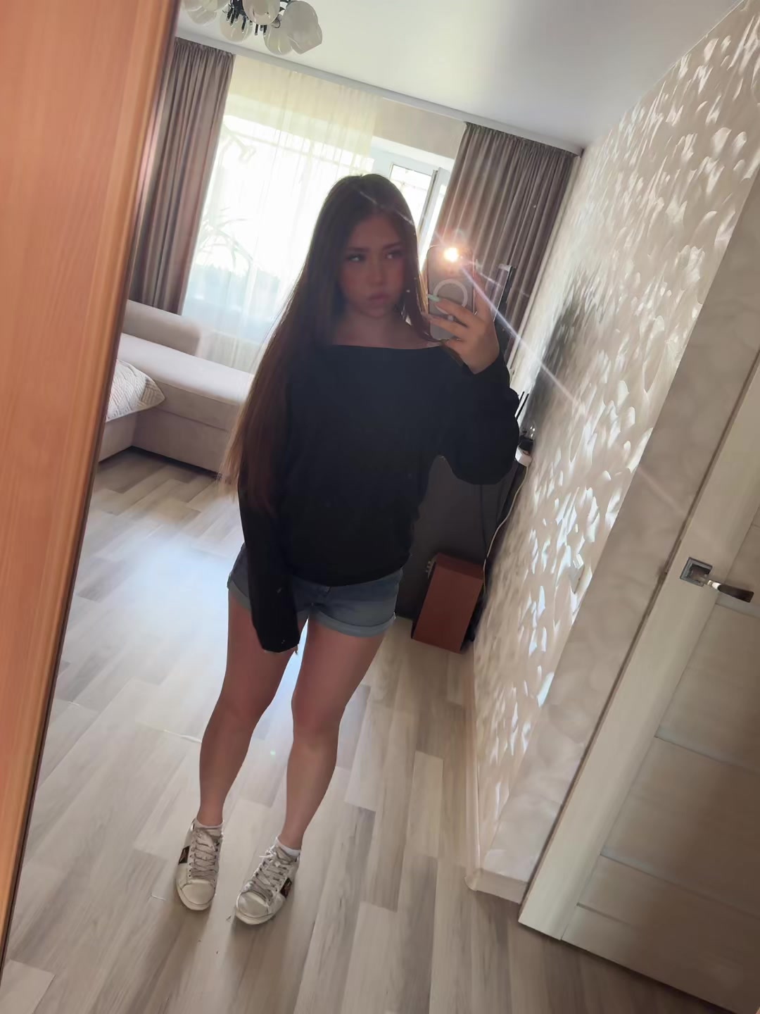 @Лемурова