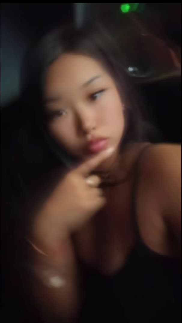 @🪭lisa