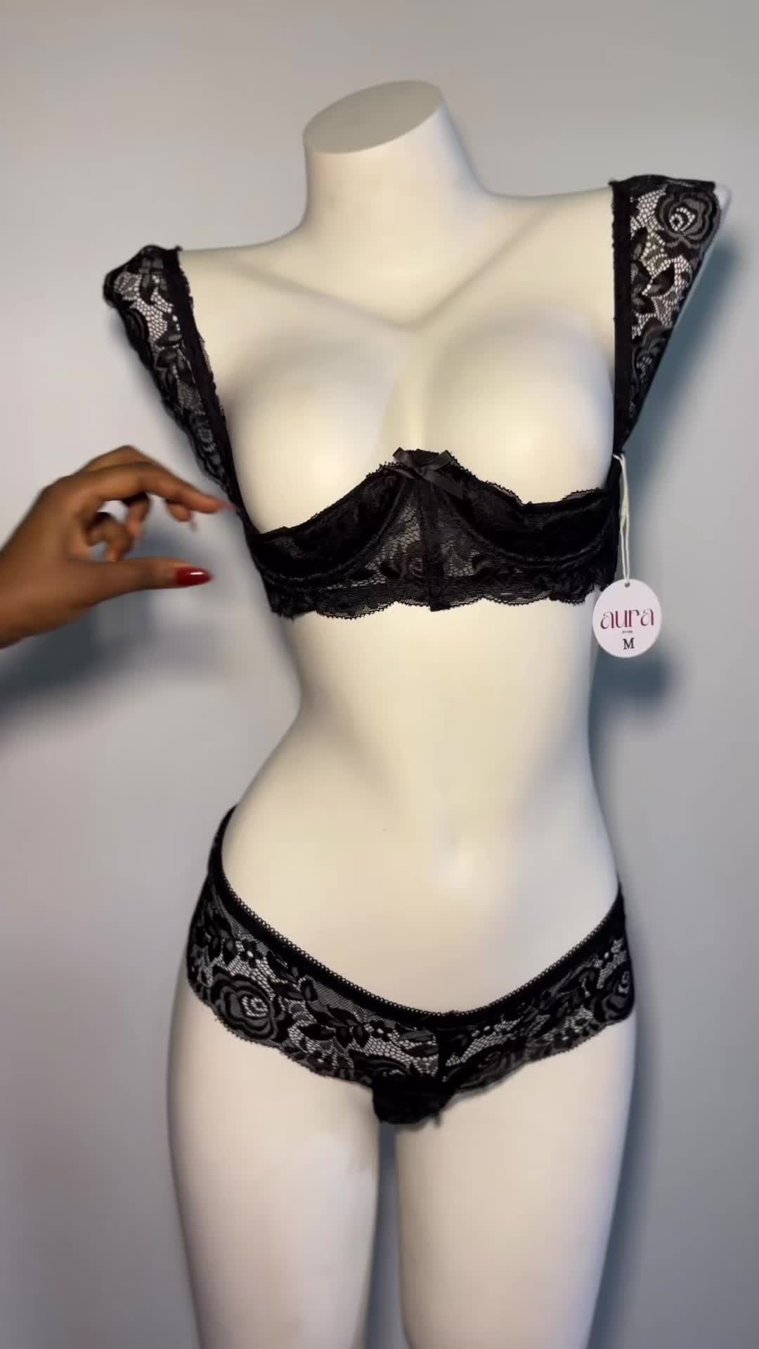@Nimi ~ lingerie vendor 🥰