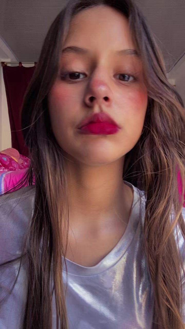 @majo💶💸💵🤑
