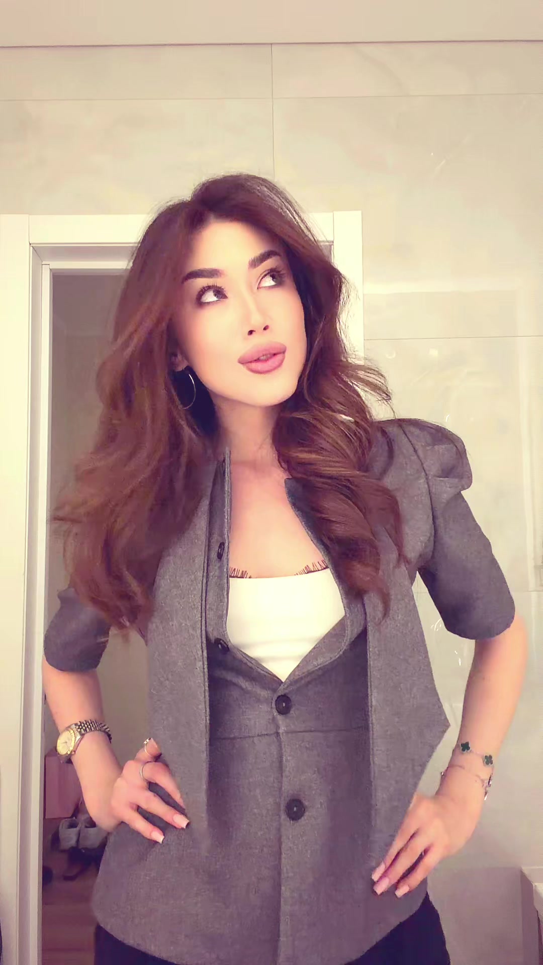 @Zhamilya Azilkhanova