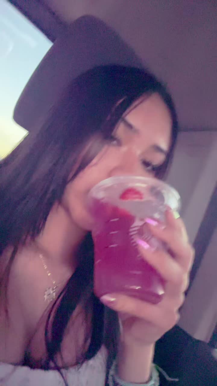 @🌺Adelyn🌺