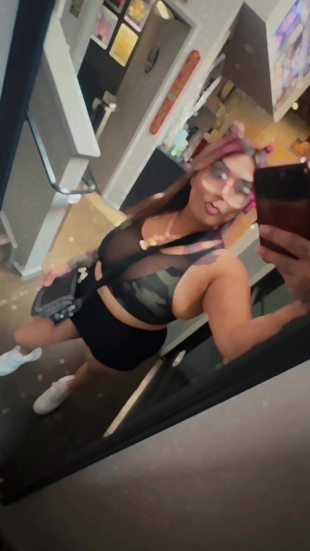 @ceemuertexo🏳️&zwj;🌈