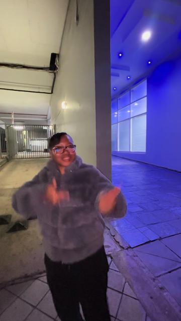@𝒵.