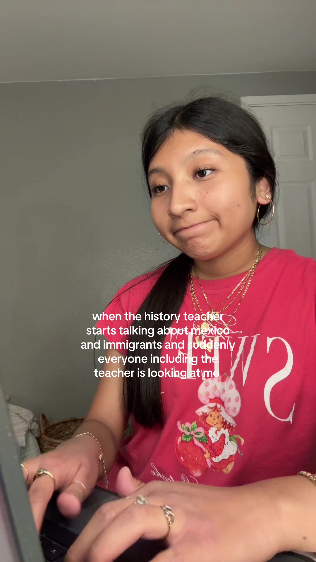 @⃟