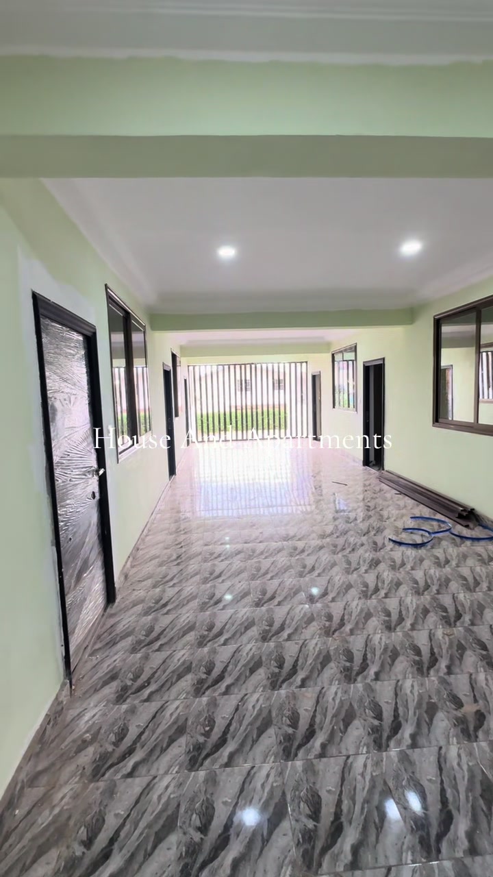 @House And Apartments