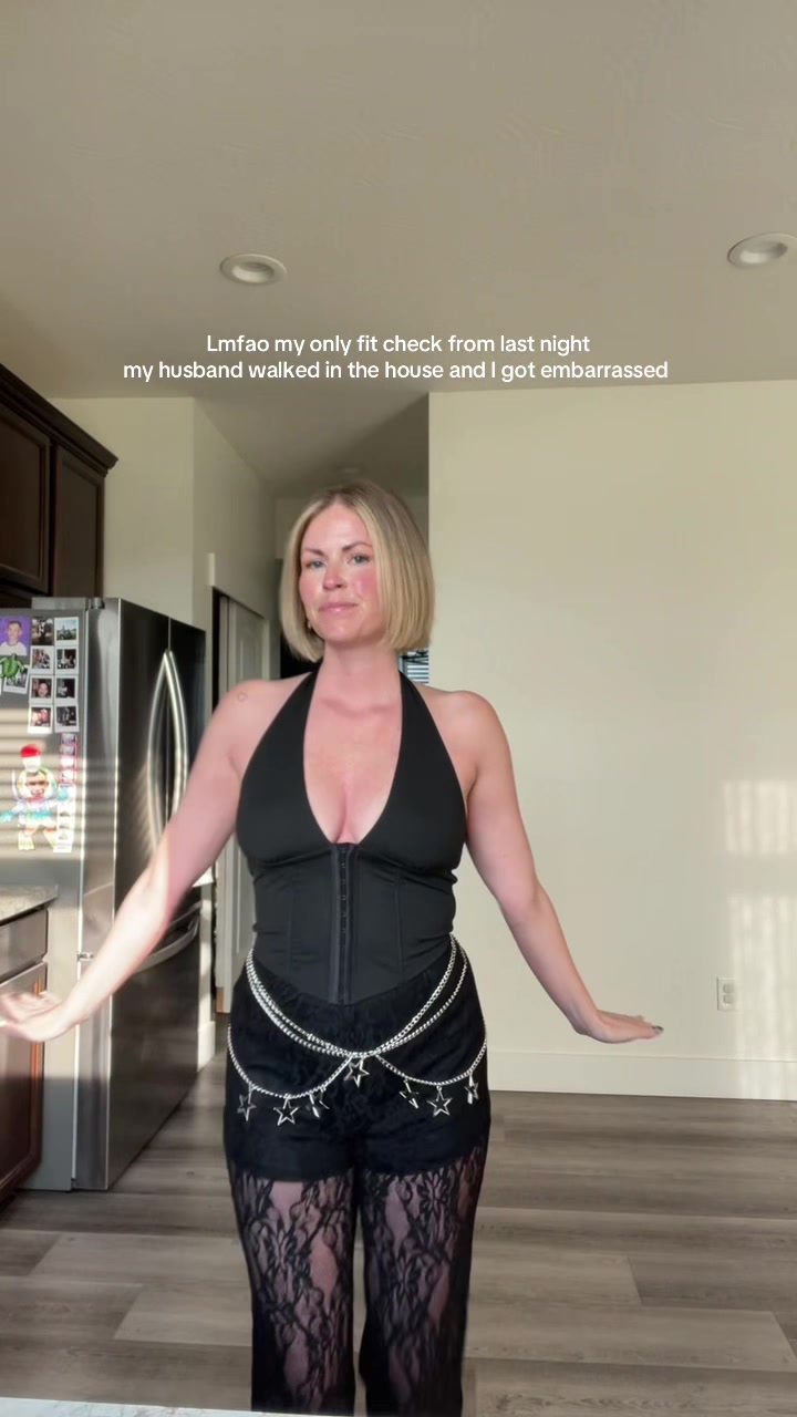 @Nikole💫
