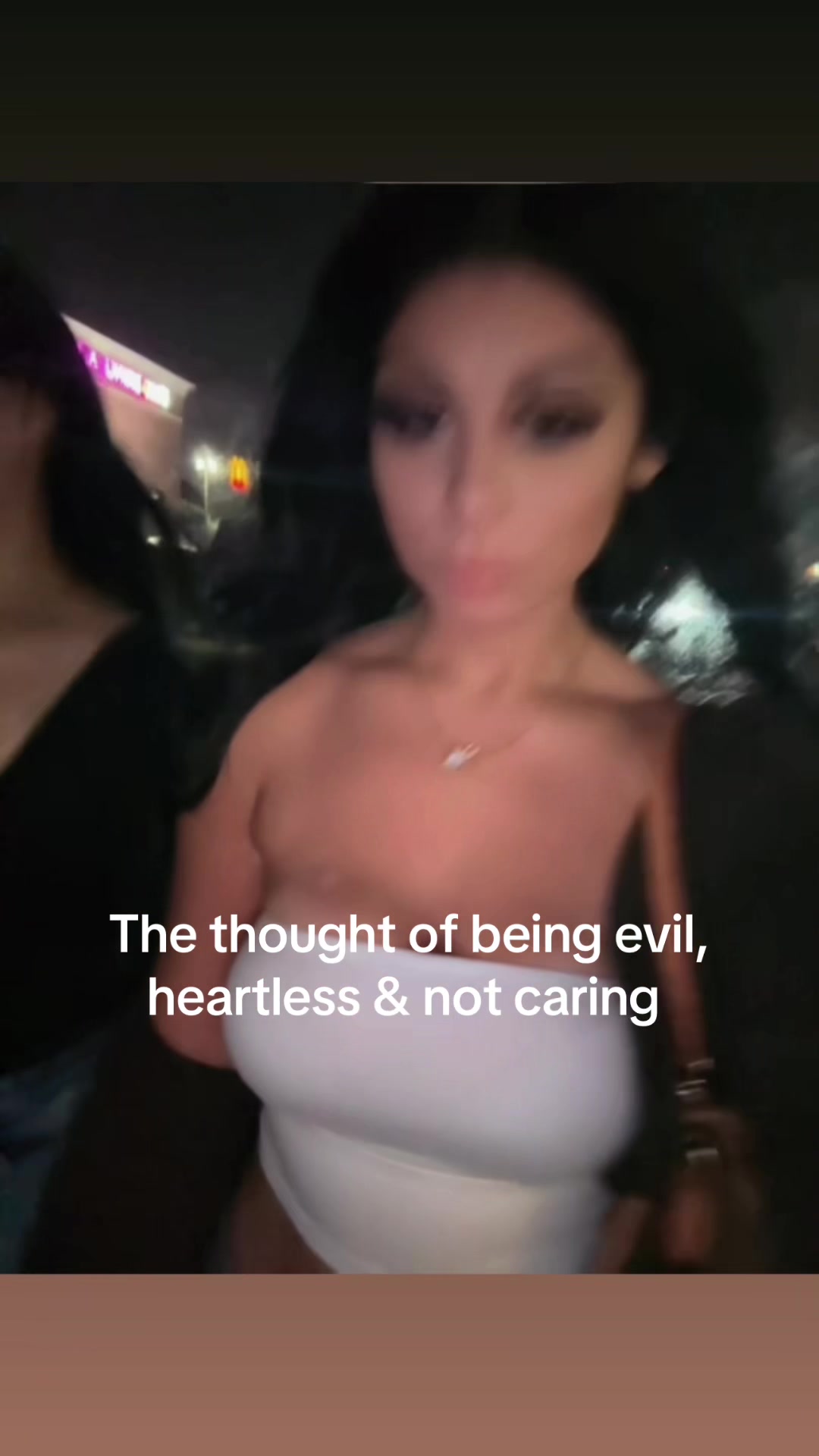 @Victoria González
