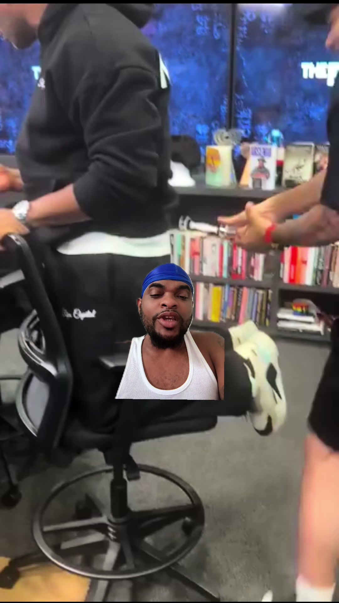 @Leeboi