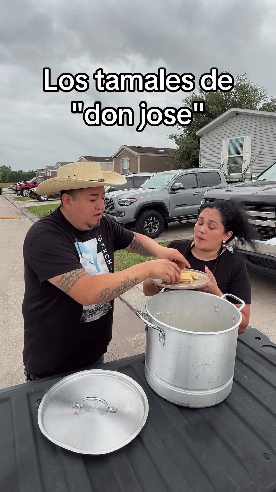 @Una familia mexicana🇲🇽
