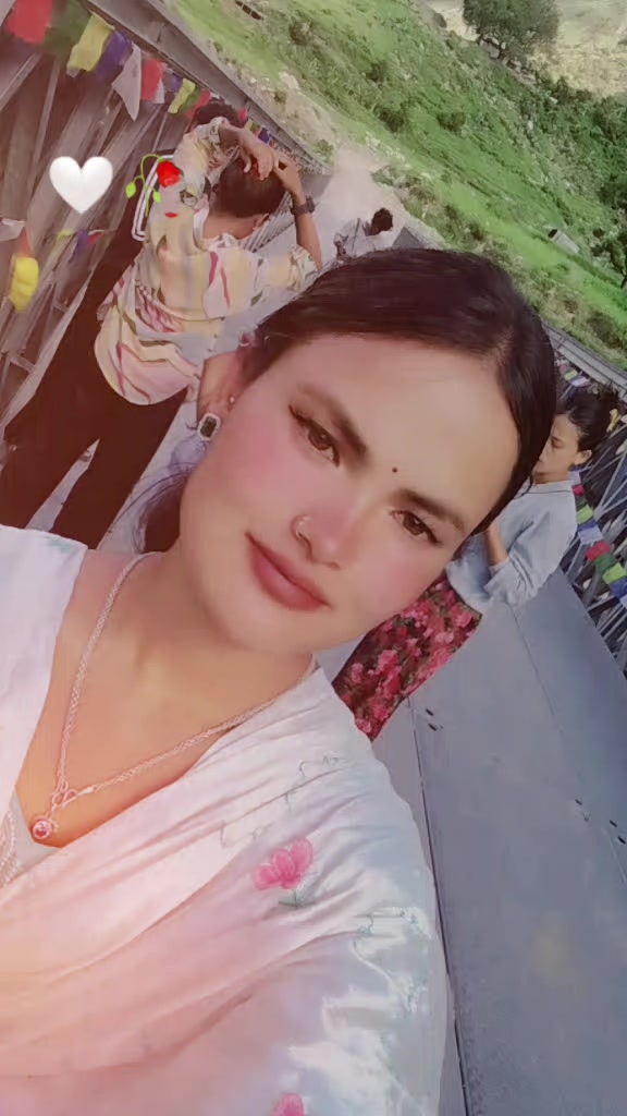 @Amisha ❣️💐💫