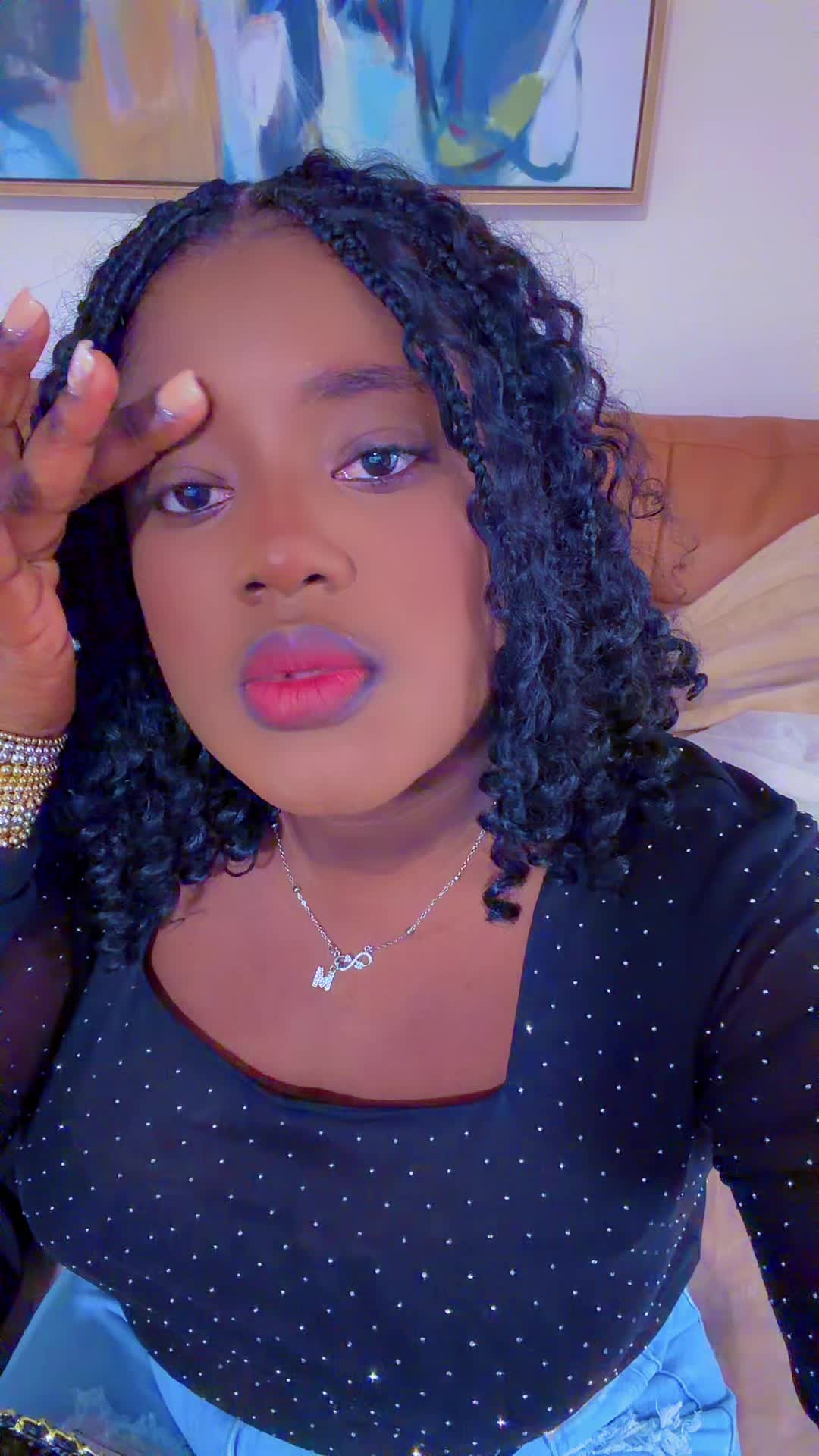 @ShiShie🦋💎