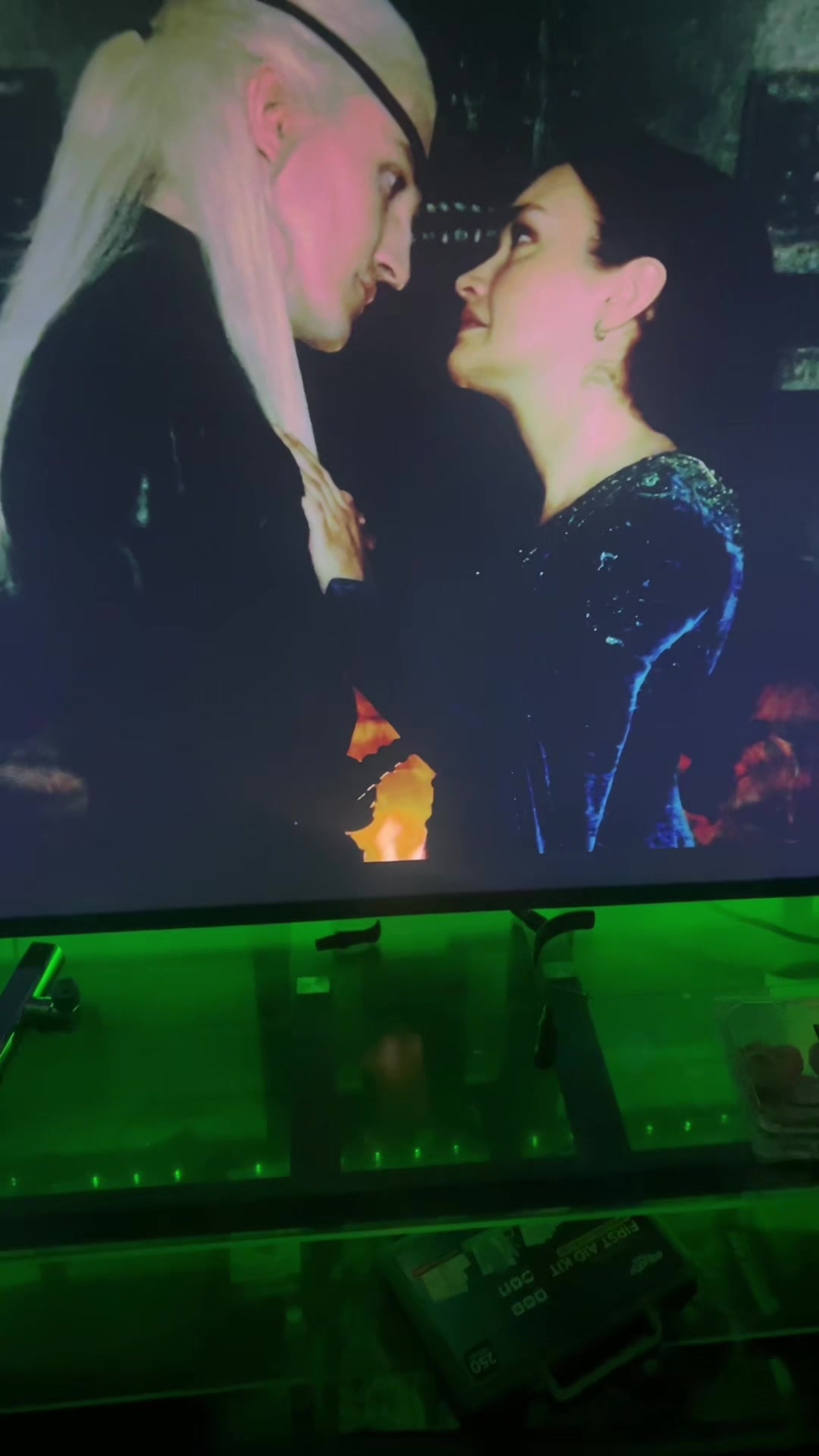 @thebaecray