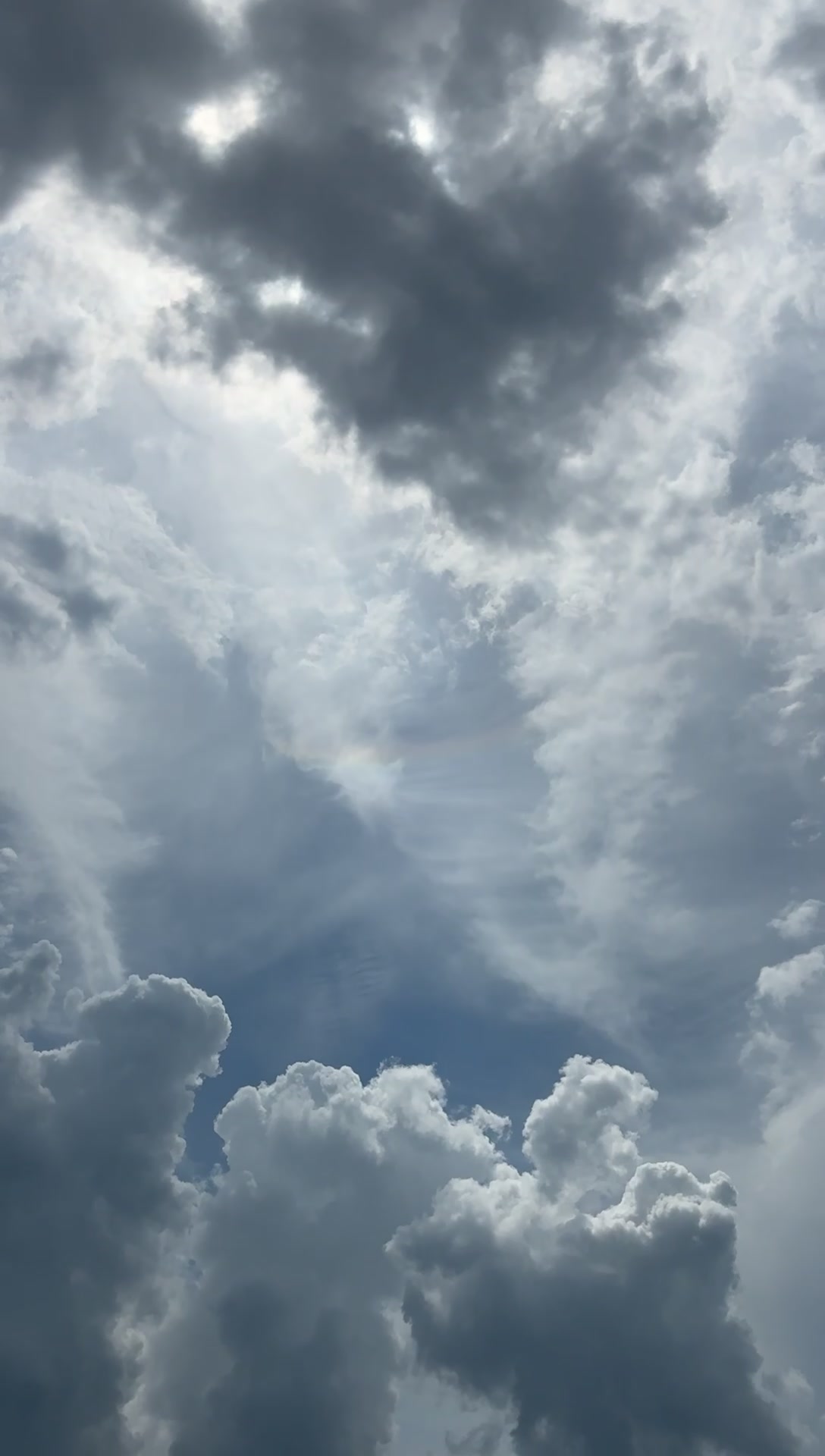 @twin 🤩🚀👽🌤️🔭🧐💙🩵🧪