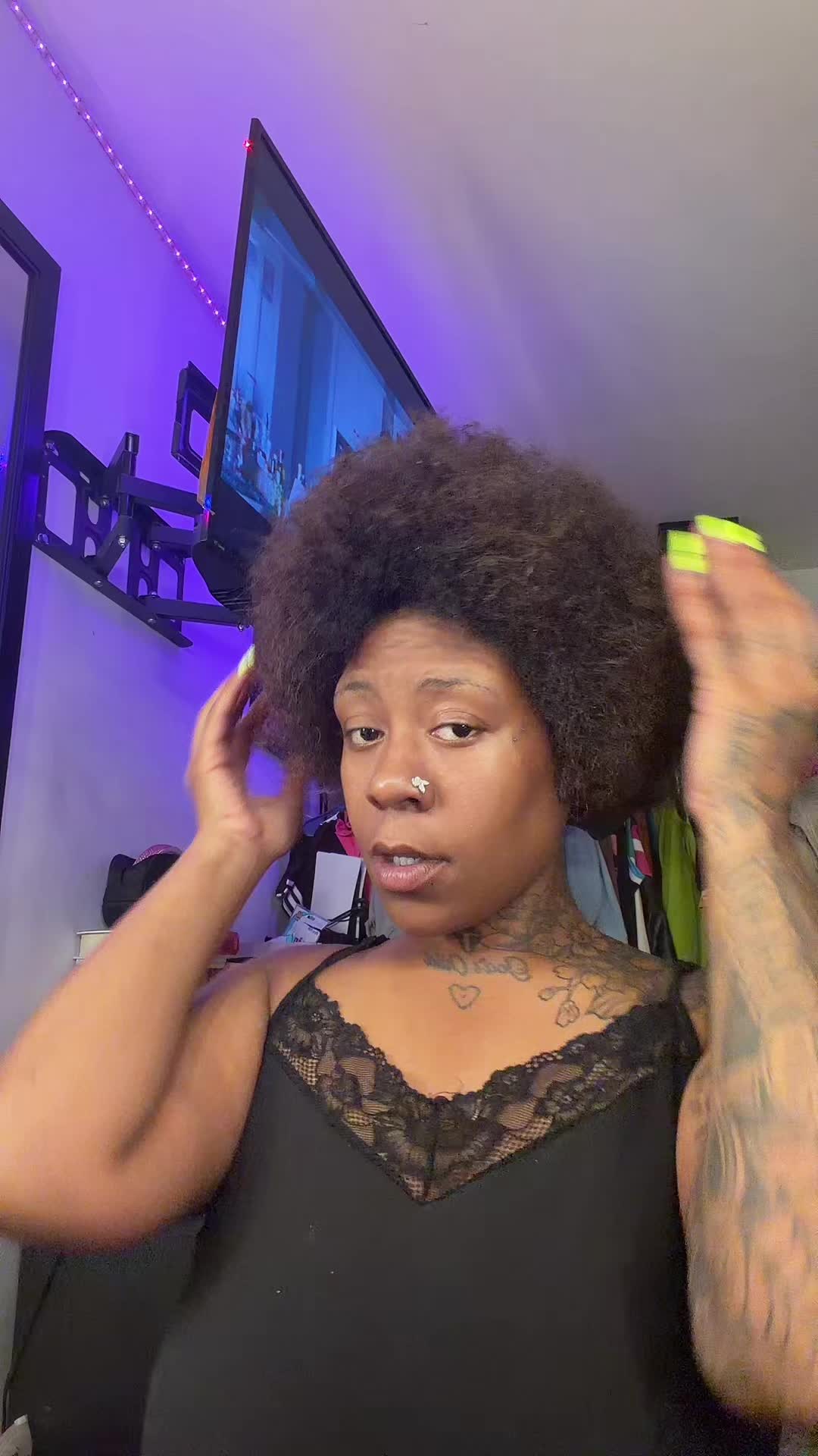 @Miamore