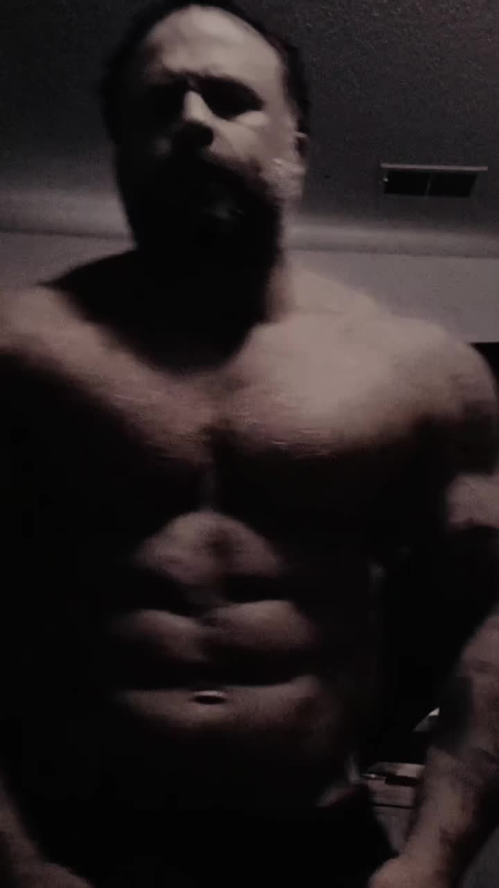 @Flesh_artist_1985