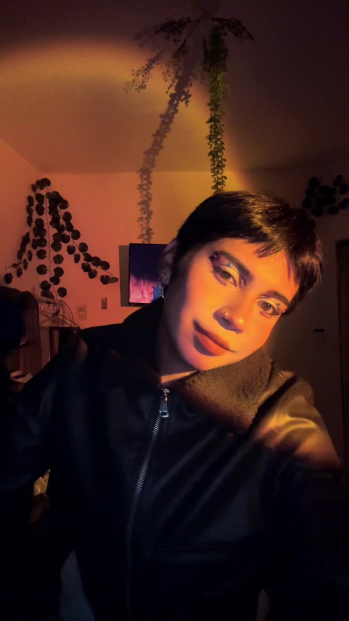@Ari