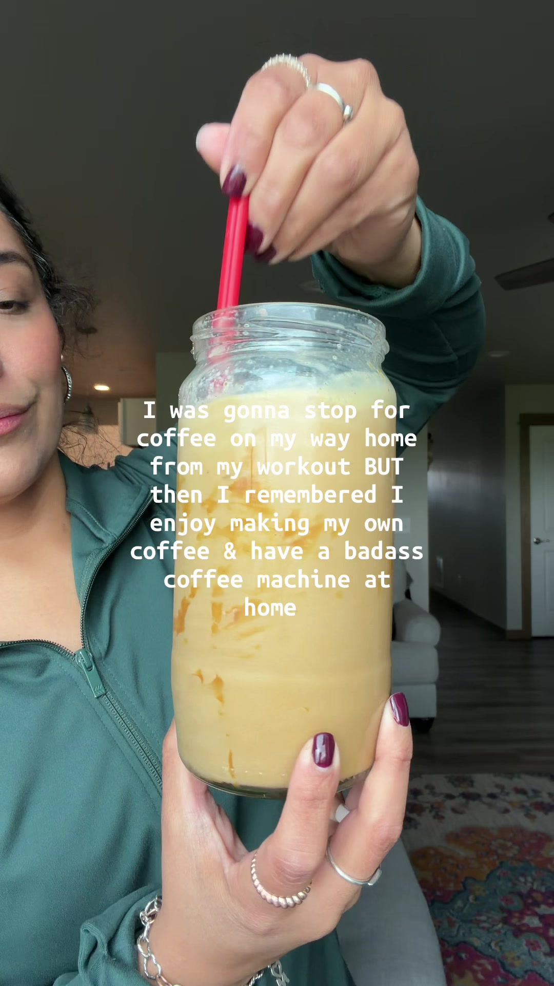 @E V E L Y N