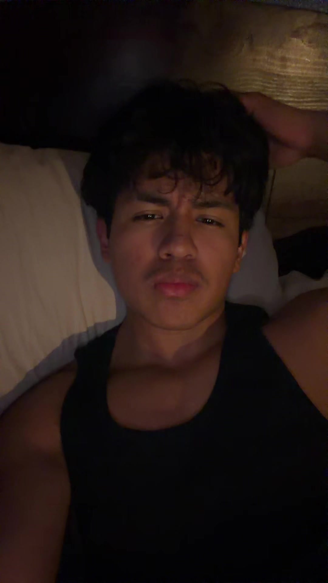 @Uz