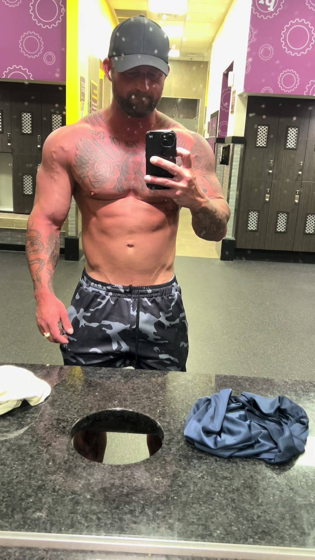 @richieswollerton