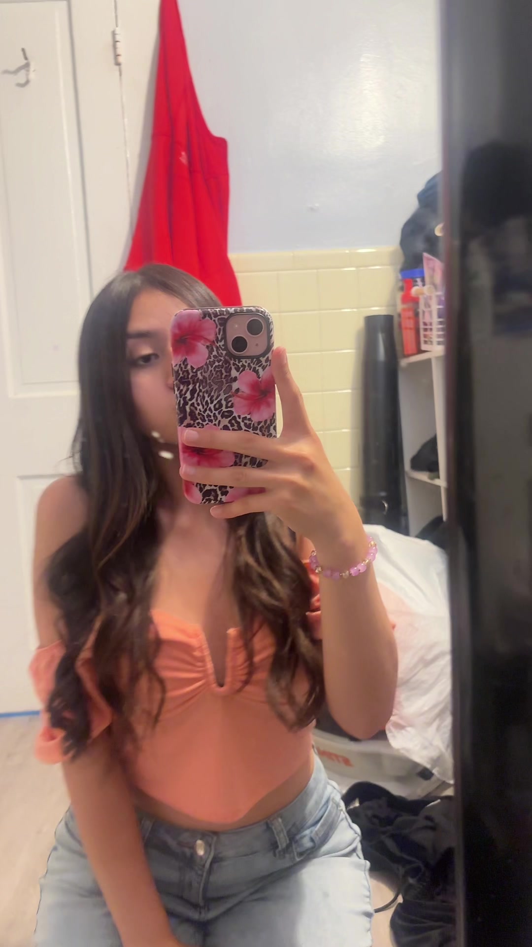 @bella